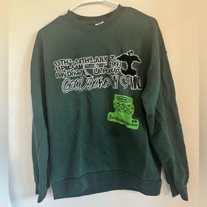 Dark green, vintage inspired, crew neck sweatshirt